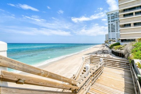 Condominio en venta en Riviera Beach, Florida, 3 dormitorios, 198.07 m2 № 1174174 - foto 26