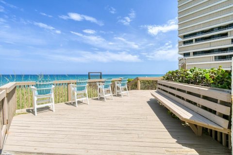 Condominio en venta en Riviera Beach, Florida, 3 dormitorios, 198.07 m2 № 1174174 - foto 27