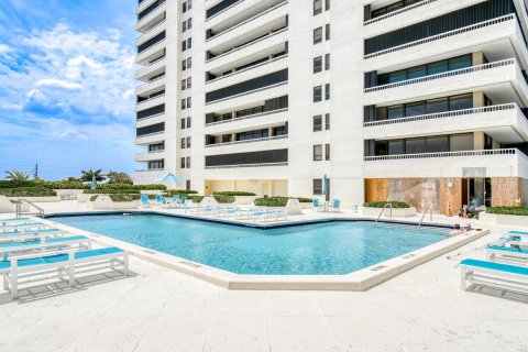 Condominio en venta en Riviera Beach, Florida, 3 dormitorios, 198.07 m2 № 1174174 - foto 28