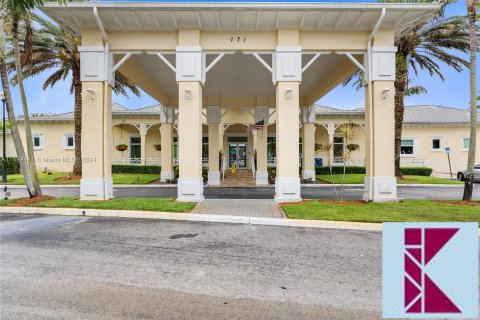 Copropriété à vendre à Homestead, Floride: 2 chambres, 119.84 m2 № 1221027 - photo 27