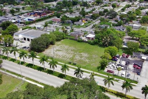 Terrain à vendre à West Park, Floride № 786043 - photo 5