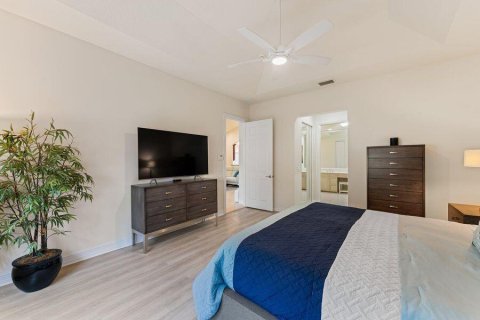Condominio en venta en West Palm Beach, Florida, 3 dormitorios, 268.39 m2 № 970570 - foto 3