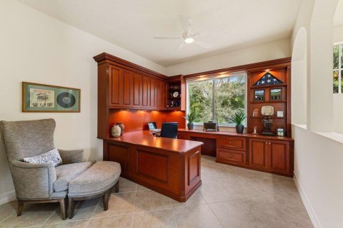 Condominio en venta en West Palm Beach, Florida, 3 dormitorios, 268.39 m2 № 970570 - foto 9