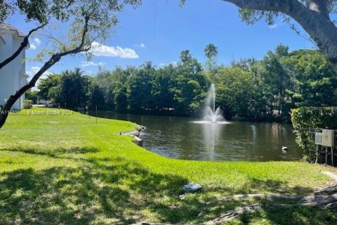 Copropriété à louer à Plantation, Floride: 2 chambres, 98.2 m2 № 1364854 - photo 14