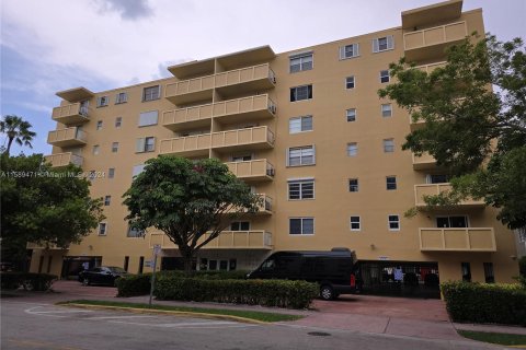 Studio in the Condo in Miami Beach, Florida  № 1179223 - photo 18