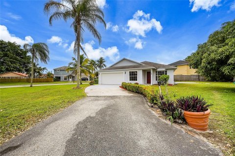 Villa ou maison à vendre à Boynton Beach, Floride: 3 chambres, 116.41 m2 № 1408307 - photo 3