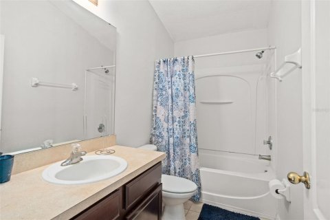 Condo in Orlando, Florida, 2 bedrooms  № 1243685 - photo 22