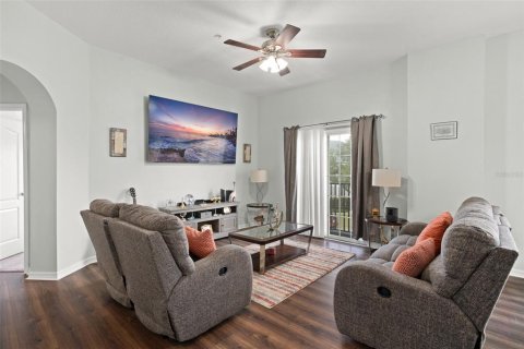 Condo in Orlando, Florida, 2 bedrooms  № 1243685 - photo 16