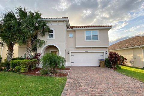 House in BELLALAGO in Kissimmee, Florida 5 bedrooms, 262.91 sq.m. № 1369345 - photo 4