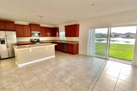 Villa ou maison à vendre à Kissimmee, Floride: 5 chambres, 262.91 m2 № 1369345 - photo 13