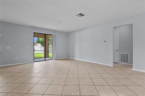 Villa ou maison à louer à Riverview, Floride: 4 chambres, 241.08 m2 № 1366681 - photo 10