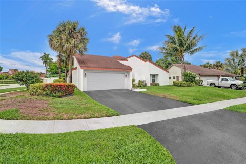 Villa ou maison à vendre à Lauderhill, Floride: 3 chambres, 174.1 m2 № 1229286 - photo 12