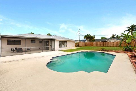 Casa en venta en Hobe Sound, Florida, 3 dormitorios, 202.71 m2 № 1229268 - foto 5