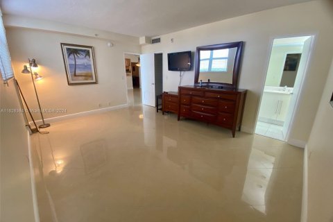 Copropriété à vendre à Hollywood, Floride: 2 chambres, 110.18 m2 № 1290665 - photo 3