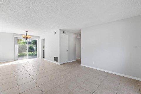 Villa ou maison à vendre à Jacksonville, Floride: 3 chambres, 130.43 m2 № 1398711 - photo 6