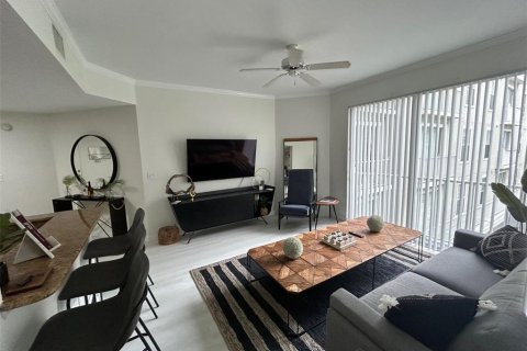 Condominio en alquiler en Tampa, Florida, 2 dormitorios, 118.36 m2 № 1398739 - foto 6