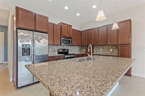 Adosado en venta en Davenport, Florida, 4 dormitorios, 194.54 m2 № 1253985 - foto 11