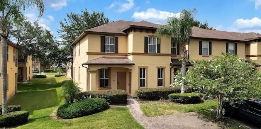 Townhouse in Davenport, Florida 4 bedrooms, 172.43 sq.m. № 1364535