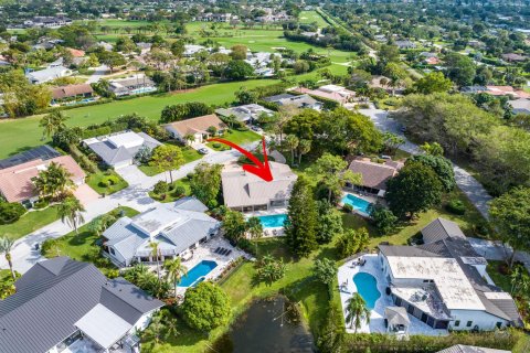 Villa ou maison à vendre à Delray Beach, Floride: 2 chambres, 288.28 m2 № 956904 - photo 13