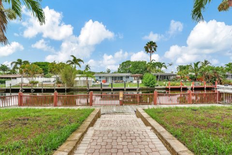 Villa ou maison à vendre à Fort Lauderdale, Floride: 3 chambres, 170.01 m2 № 1230200 - photo 16