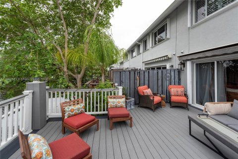 Townhouse in Wilton Manors, Florida 2 bedrooms, 108.88 sq.m. № 1100645 - photo 26