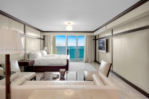 Condo in Miami Beach, Florida, 3 bedrooms  № 754130 - photo 22