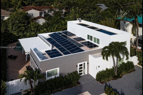 Villa ou maison à vendre à Key Biscayne, Floride: 4 chambres, 250.74 m2 № 942700 - photo 6