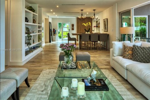 Villa ou maison à vendre à Key Biscayne, Floride: 4 chambres, 250.74 m2 № 942700 - photo 5
