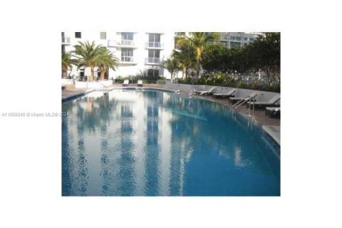 Condominio en venta en Miami, Florida, 1 dormitorio, 89.93 m2 № 1365290 - foto 6