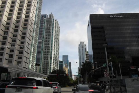 Condominio en venta en Miami, Florida, 1 dormitorio, 89.93 m2 № 1365290 - foto 23