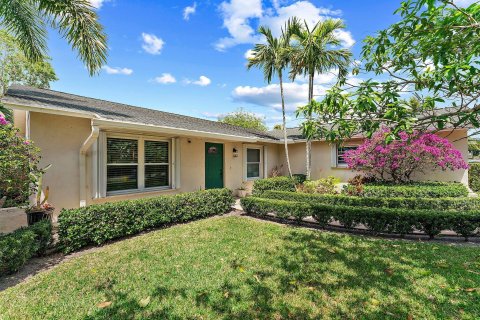 House in Jupiter, Florida 3 bedrooms, 138.42 sq.m. № 1118939 - photo 4