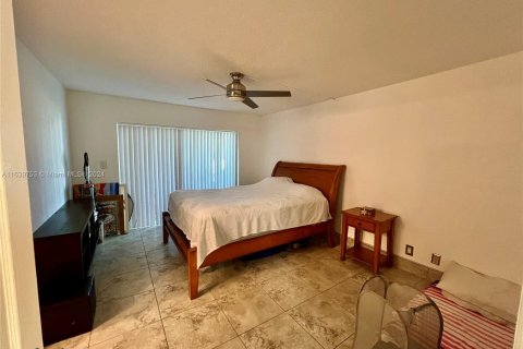 Condominio en venta en Hollywood, Florida, 2 dormitorios, 92.16 m2 № 1315614 - foto 10