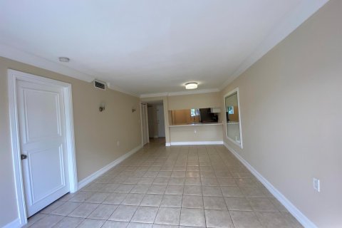 House in West Palm Beach, Florida 3 bedrooms, 85.75 sq.m. № 970369 - photo 21