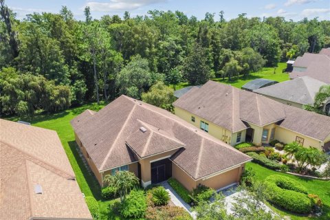 Villa ou maison à vendre à Kissimmee, Floride: 2 chambres, 146.23 m2 № 1317318 - photo 3