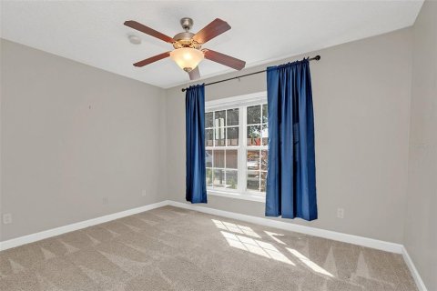 Condo in Orlando, Florida, 2 bedrooms  № 1403356 - photo 19