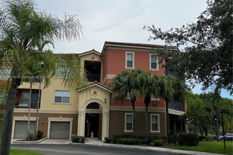 Condominio en venta en Miramar, Florida, 2 dormitorios, 99.22 m2 № 1101455 - foto 7