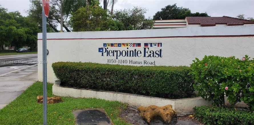 Condo in Pembroke Pines, Florida, 2 bedrooms  № 1333717