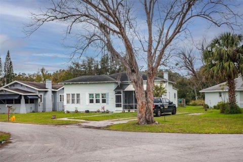 Casa en venta en Winter Haven, Florida, 3 dormitorios, 157.66 m2 № 966547 - foto 26