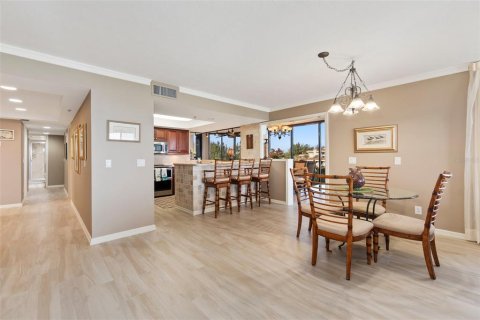 Copropriété à vendre à Hutchinson Island South, Floride: 3 chambres, 250.93 m2 № 966546 - photo 7