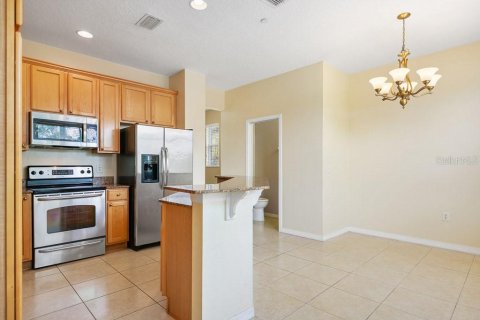 Townhouse in Brandon, Florida 3 bedrooms, 185.34 sq.m. № 1366247 - photo 8