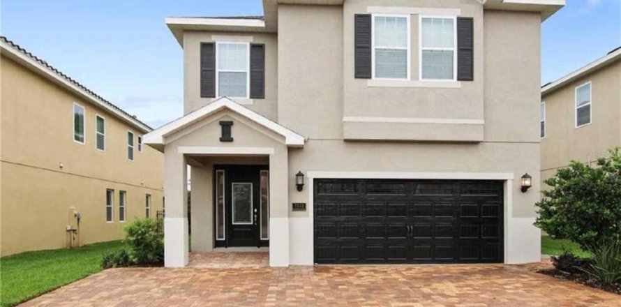 House in Kissimmee, Florida 8 bedrooms, 316.98 sq.m. № 1366250