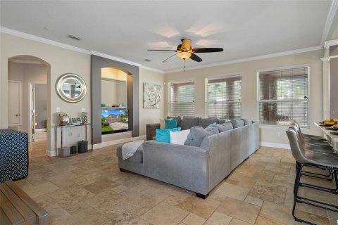 Casa en venta en Tampa, Florida, 5 dormitorios, 318.19 m2 № 1366892 - foto 10