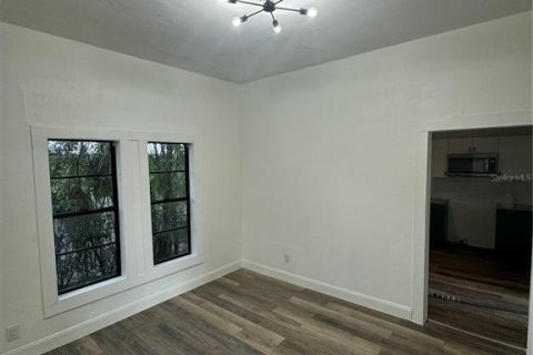 House in Tampa, Florida 3 bedrooms, 110 sq.m. № 1366934 - photo 4