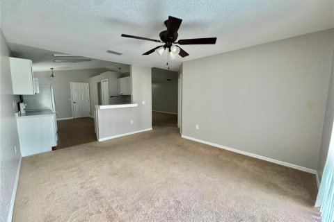 Casa en venta en Kissimmee, Florida, 3 dormitorios, 155.33 m2 № 1273183 - foto 6