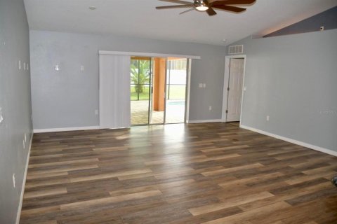 Casa en alquiler en Palm Coast, Florida, 3 dormitorios, 155.52 m2 № 1367801 - foto 11