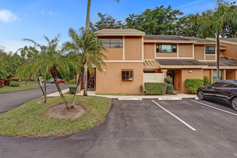 Adosado en venta en Coconut Creek, Florida, 3 dormitorios, 171.68 m2 № 1136515 - foto 4