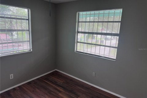 Immobilier commercial à vendre à Tampa, Floride: 199.55 m2 № 1369598 - photo 13