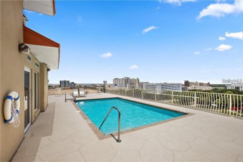 Condominio en alquiler en Saint Petersburg, Florida, 2 dormitorios, 127.74 m2 № 1369665 - foto 13