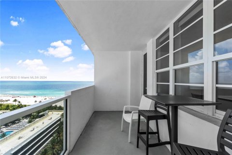 Copropriété à louer à Miami Beach, Floride: 1 chambre, 51.1 m2 № 21745 - photo 13