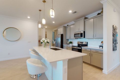 Casa en venta en Vero Beach, Florida, 4 dormitorios, 211 m2 № 68826 - foto 2